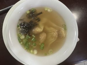 Wonton soupp  at Pato Beikin in Valencia