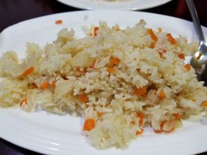 Vegan fried rice at Pato Beikin in Valencia