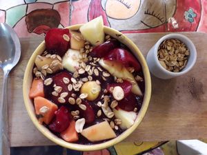 Acai bowl with fruit - super tasty at Beiyu in Cartagena
