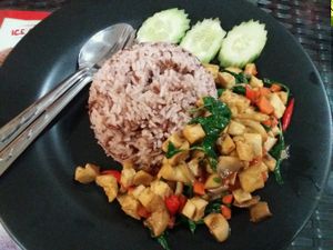 Dish with mushrooms and tofu (spicy) at T&I Tien Sin in Pattaya