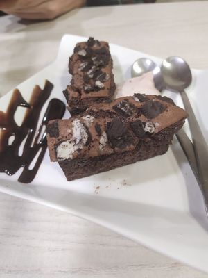 Brownies at Veggie Burger in Vigo