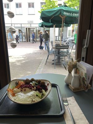   at Dean & David in Ulm