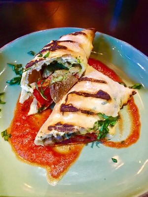 Calzone: mushrooms, tomatoes, basil = fantastic at Justo Restaurant in Medellin
