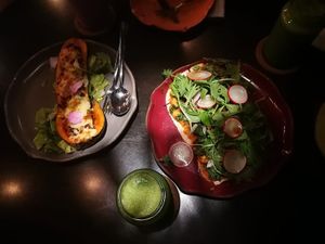 Pizza rústica and Zapallo something at Justo Restaurant in Medellin