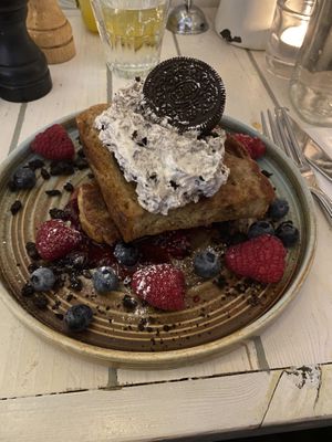 Vegan French toast with Oreo cream at STHLM Brunch Club in Stockholm