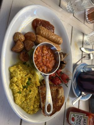 Veggie brunch platter   at STHLM Brunch Club in Stockholm