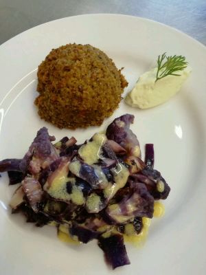 polpette miglio con verdure viola in agrodolce e dressing alla senape at Naturangolo di Alessandro Mandelli in Osnago