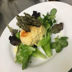 Hummus at Naturangolo di Alessandro Mandelli in Osnago