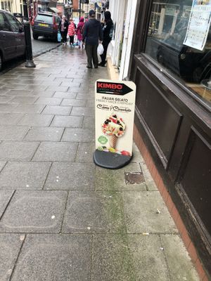 Outside sign  at Gelateria Crema e Cioccolato in Scarborough
