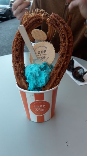 Vegan icecream at Loop & Scoop in Glasgow