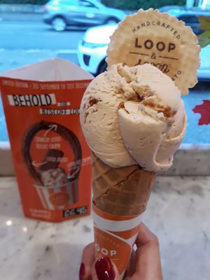 Vegan biscoff ice cream cone at Loop & Scoop in Glasgow