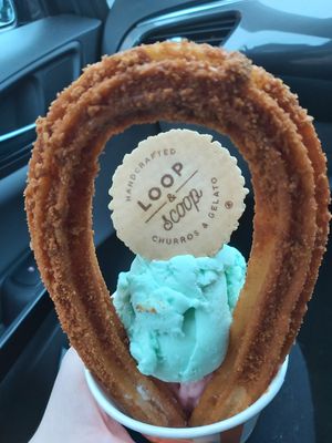 biscoff loop with mint chocolate chip gelato at Loop & Scoop in Glasgow