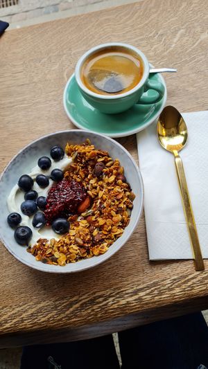 Granola Bowl at Bowl Market in Copenhagen