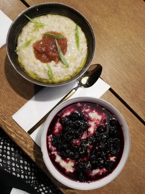 Porridge bowls at Bowl Market in Copenhagen