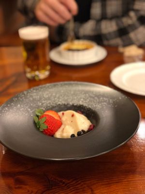 Soy cream with berries  at Cafe Nature in Kurashiki