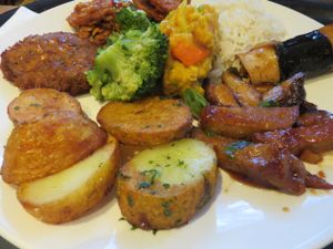 Niels´s vegan dinner plate at Spirit in Rotterdam