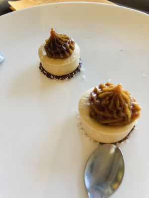 Glutenvrije Vegan koffie gebakjes💓  at Spirit in Rotterdam