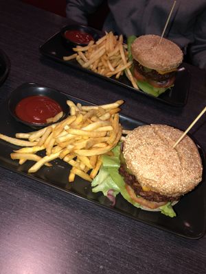 Plant based burger and fries  at The Sporting Globe in Richmond