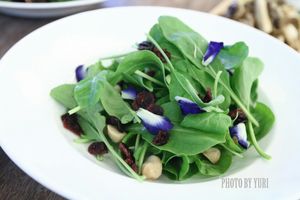 Rocket Salad with Balsamic Dressing

Quantitatively delicious (for 1 pax): Energy 453 kcal | Fat 41 g (Saturated Fat 4 g, Cholesterol 0 g) | Carbohydrate 23 g (Fibre 4 g, Sugar 16 g) | Protein 3 g | Sodium 407 mg

Qualitatively enjoyable: The peppery touch of arugula blended really well with the sour, sweet taste of balsamic vinegar. Dried cranberries fantastically colourise this dish and bring additional benefits. This dish seems to be high in fat. In fact, the majority of the fatty components are heart-friendly unsaturated fats derived from canola oil and macadamia nut.

189 THB at Tonklar Facai - Siriraj in Bangkok