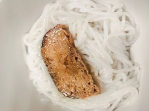 Fish slice bee hoon at D'life 蔬食 - Toa Payoh  in Central Singapore