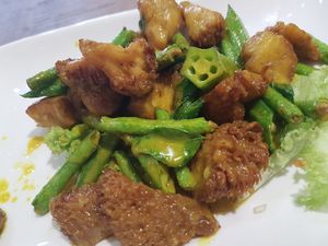 Nice  at D'life 蔬食 - Toa Payoh  in Central Singapore