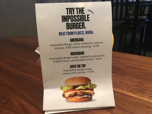 Impossible burger options at LAX - Golden Road Brewing - T6 in Los Angeles