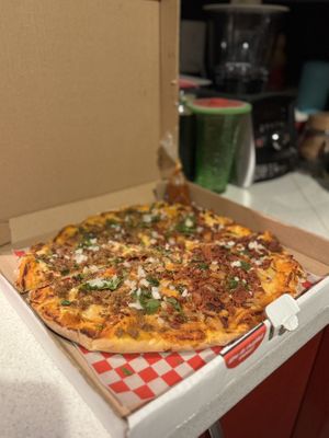 Half and half pizza in its original packaging  #Veganuary at VG Pizza in Mexico City