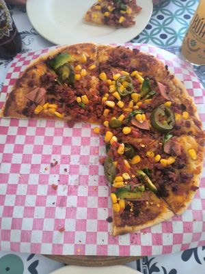  at VG Pizza in Mexico City