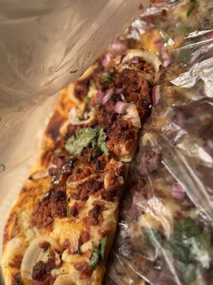 My big pizza looked like this. I tried pastor and it was deliciouss  at VG Pizza in Mexico City