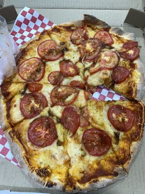 Delivery via Third Party App - Super Kind Service  at VG Pizza in Mexico City