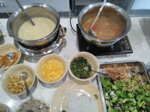 Vegan crab noodle at Tu An in Hanoi