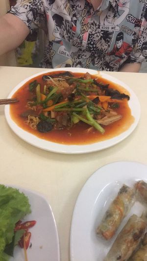 Fried noodles Singapore style at Loving Hut - Hoang Kim in Hanoi