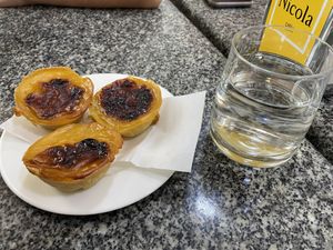 Vegan pastel de nata  at Zarzuela in Lisbon