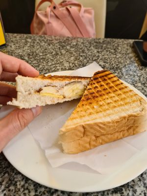  at Zarzuela in Lisbon