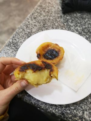 Pastel de nata at Zarzuela in Lisbon
