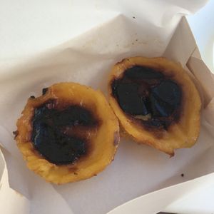 portugese tarts - vegan !! at Zarzuela in Lisbon
