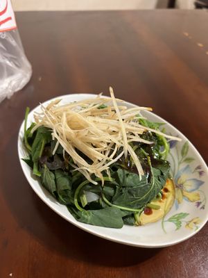   at SùShí Gié Zhī 素食茄 in Taipei