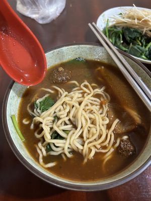   at SùShí Gié Zhī 素食茄 in Taipei