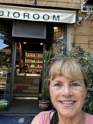 Gut vegan gesnackt ✌🏻🌱  at Bioroom in Lucca