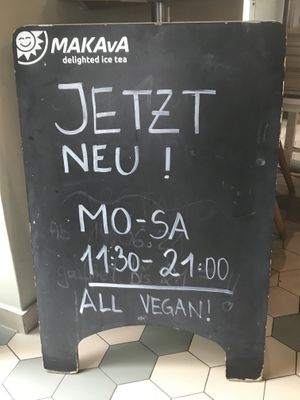 Longer opening hours on Saturday and all vegan   at Ginko in Graz