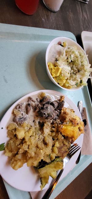 A little bit of many things at Ginko in Graz