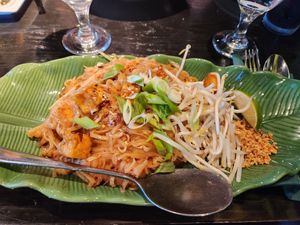 Pad thai with tofu, no egg at Bai Tong Restaurant in Redmond