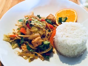 Pad Basil (Kra-Praw) rice plate at Sweet Basil Thai Cuisine in Foster City