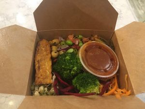 Power bowl with tempeh and quinoa at Copper Branch in Waterloo