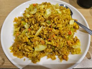 Curry fried rice with extra rice 咖哩炒飯 140+20 NTD at Tiān xiǎng sùshí fāng 天饗素食坊 in New Taipei City