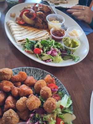 Chicken style fajitas, Cauliflower Wings and Breaded Mushrooms at The Saltwater Inn in Porthcawl