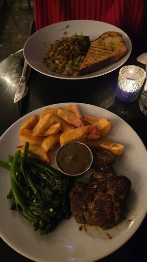 Lions mane steak and braised butter beans at The Spread Eagle in East London