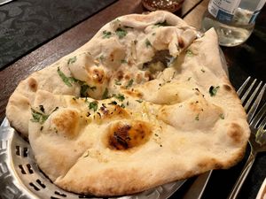 Garlic naan  at Shalimar in Bruges