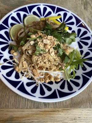 Pad thai at Flax & Kale - Sant Pere Mes in Barcelona