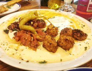 Hummus at Flax & Kale - Sant Pere Mes in Barcelona